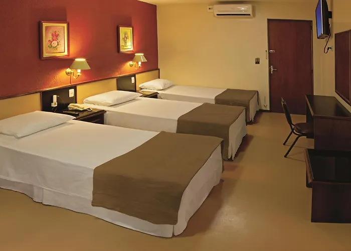 Lira Hotel