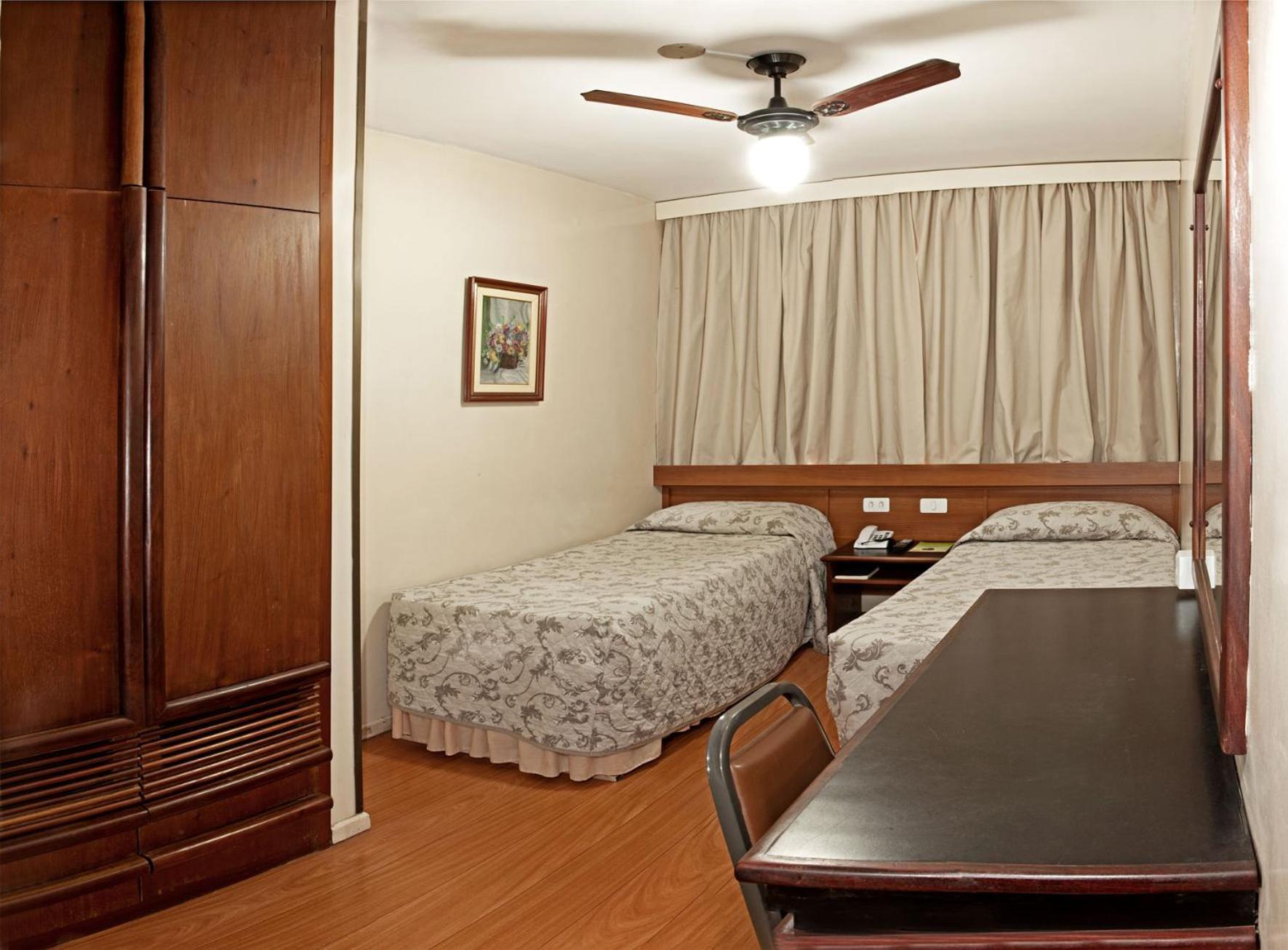Hotel Lira 3*