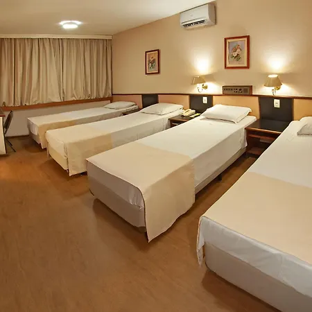 Lira Hotel Curitiba Exterior photo